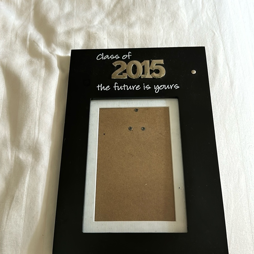Graduation frame